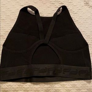 Fabletics sports bra